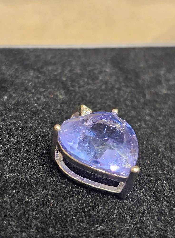 Blue Flourite Necklace š